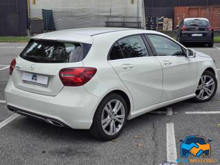 MERCEDES-BENZ A 180 usata, con Boardcomputer