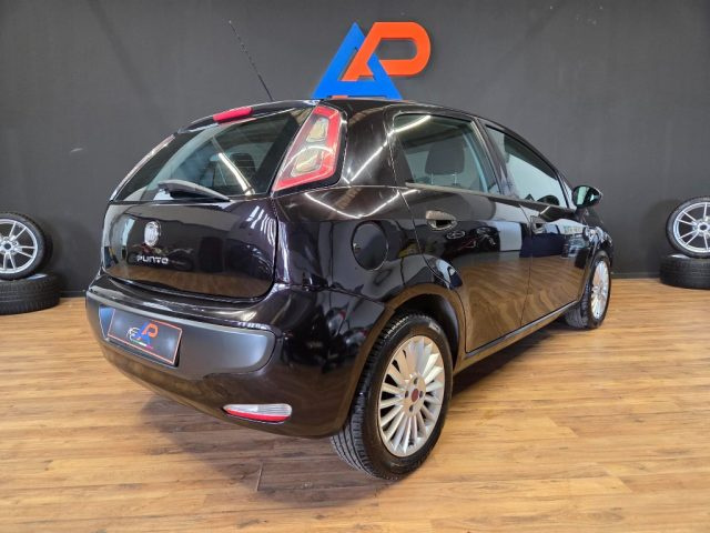 FIAT Punto usata, con Autoradio