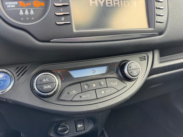 TOYOTA Yaris usata, con Climatizzatore
