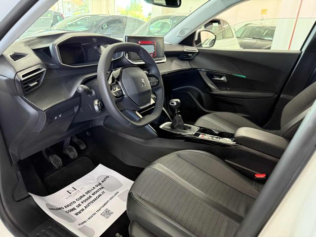 PEUGEOT 2008 usata, con Vetri oscurati