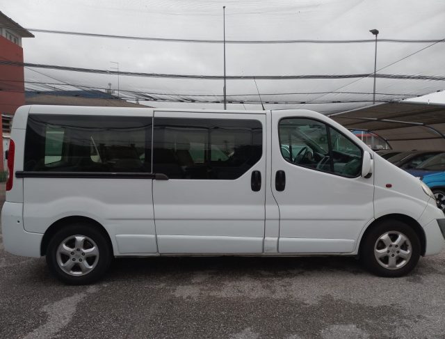 OPEL Vivaro usata, con Autoradio