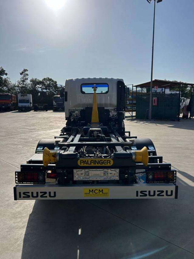 ISUZU M27 usata, con Airbag Passeggero