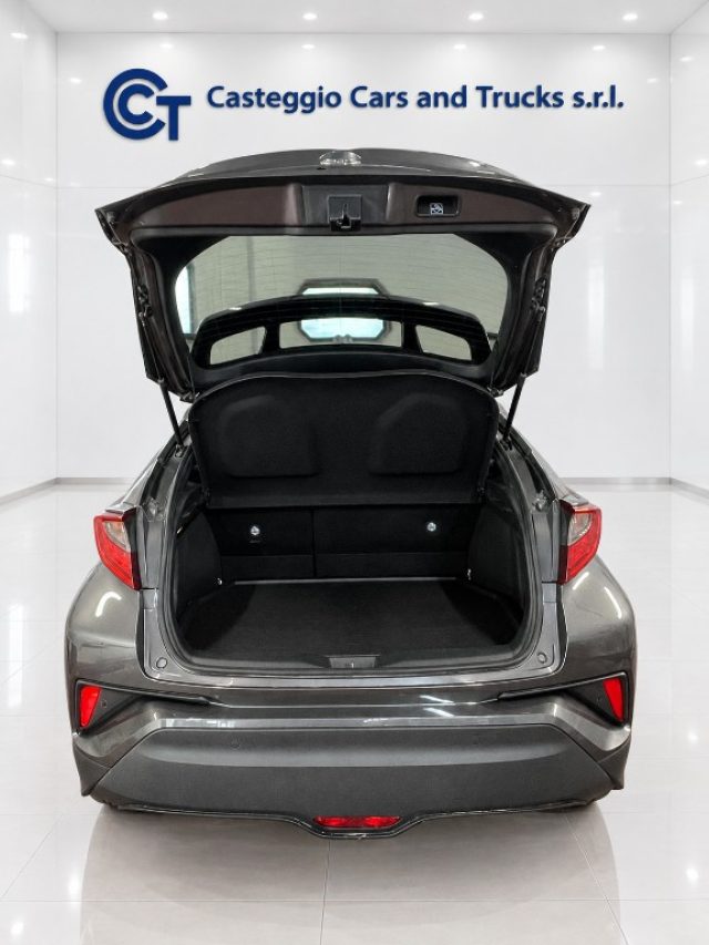TOYOTA C-HR usata, con Boardcomputer