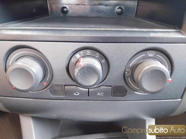SEAT Ibiza usata 18
