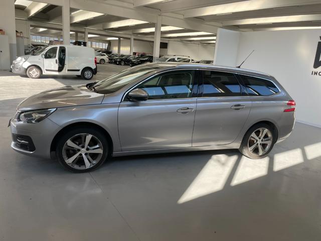 PEUGEOT 308 usata, con Airbag Passeggero