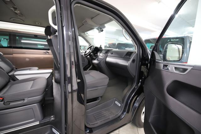 VOLKSWAGEN Multivan usata, con Climatizzatore