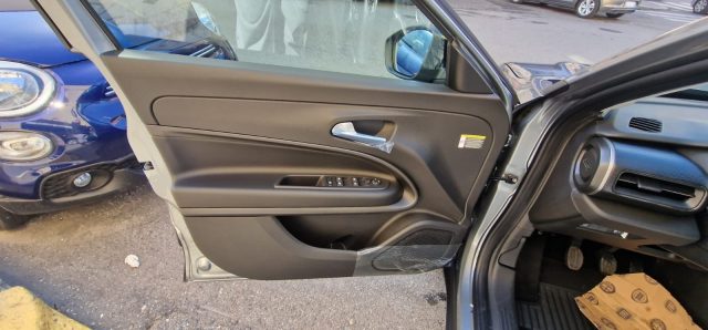 JEEP Avenger usata, con Climatizzatore