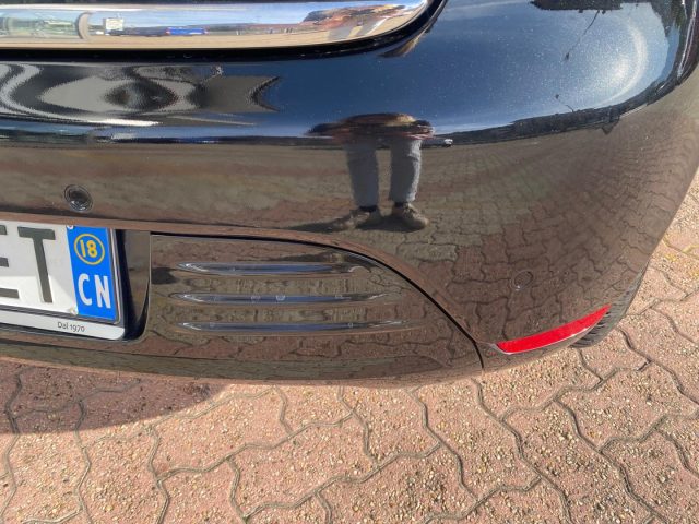 RENAULT Clio usata, con Alzacristalli elettrici