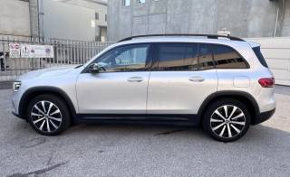 MERCEDES-BENZ GLB 200 usata, con Airbag