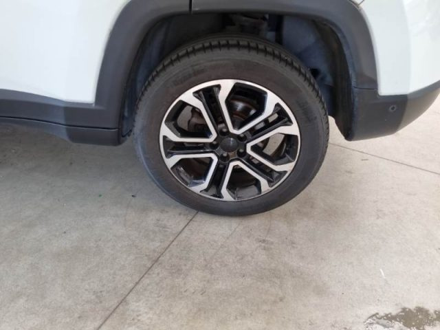 JEEP Compass usata, con Autoradio digitale
