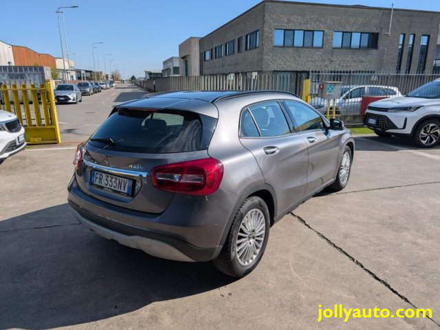 MERCEDES-BENZ GLA 220 usata, con Alzacristalli elettrici