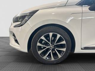 RENAULT Clio usata 12