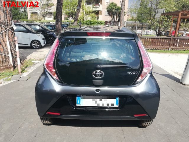TOYOTA Aygo usata, con Airbag Passeggero