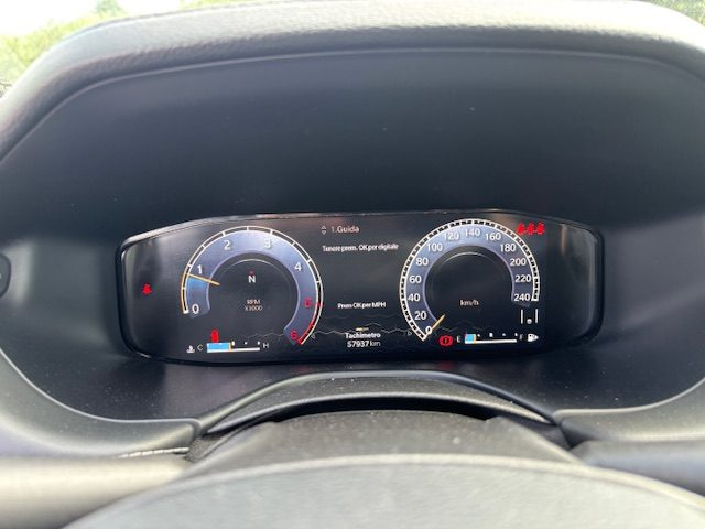 JEEP Compass usata, con Autoradio digitale