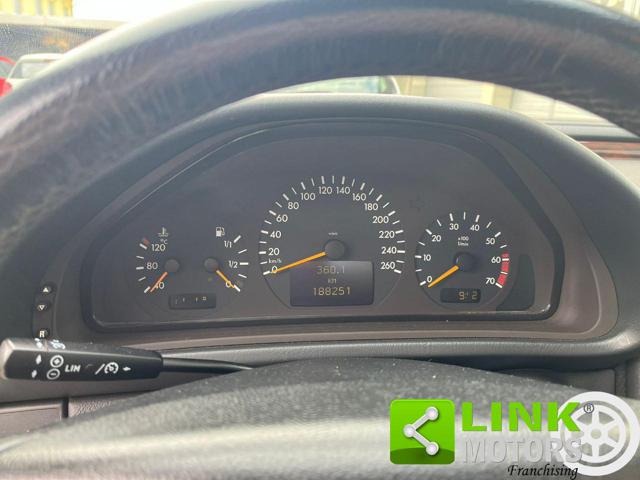 MERCEDES-BENZ CLK 200 usata, con Autoradio