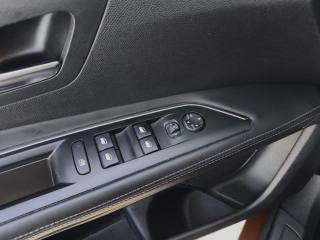 PEUGEOT 3008 usata 11