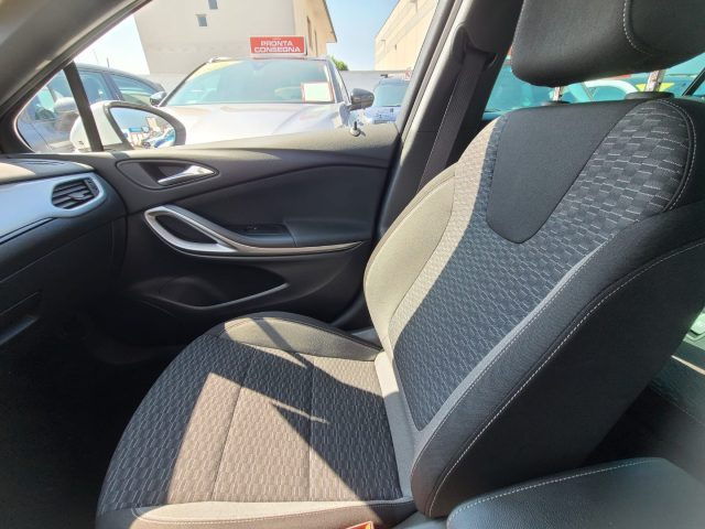 OPEL Astra usata, con Specchietti laterali elettrici