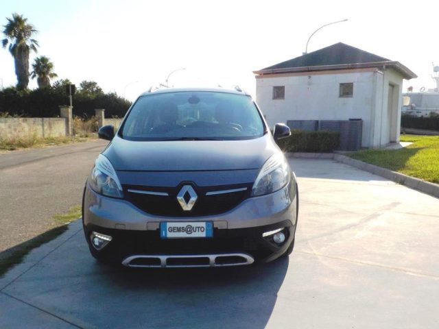 RENAULT Scenic usata, con Airbag