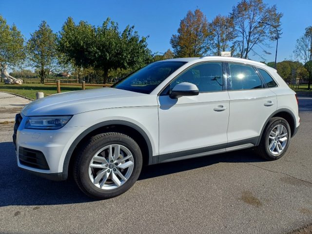 AUDI Q5 usata, con Sensori di parcheggio posteriori