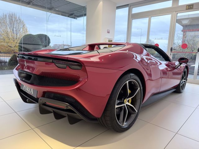 FERRARI 296 usata, con Regolazione elettrica sedili