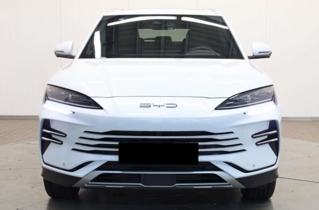 BYD Seal usata, con Airbag
