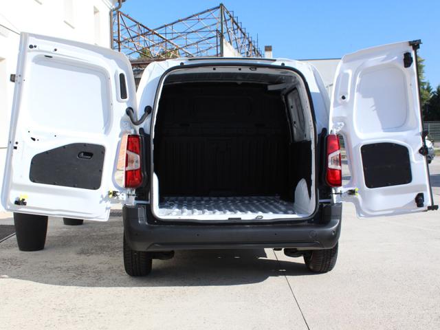 OPEL Combo usata, con Autoradio