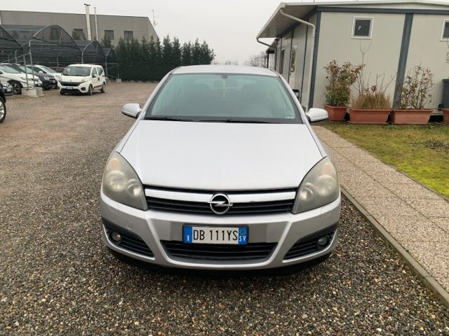 OPEL Astra usata, con Airbag