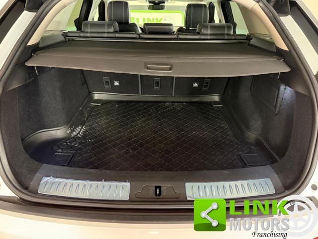 LAND ROVER Range Rover Velar usata, con Sensore di luce