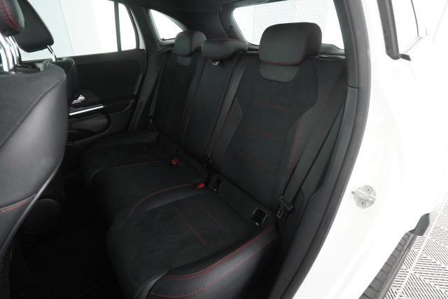 MERCEDES-BENZ CLA usata 8