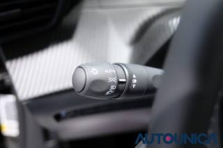 PEUGEOT 2008 usata, con Fari LED