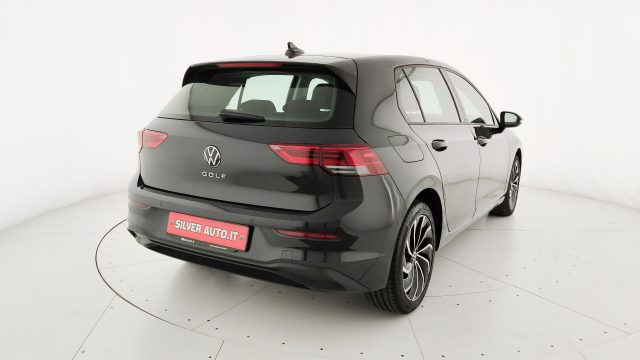 VOLKSWAGEN Golf usata, con Sensori di parcheggio posteriori
