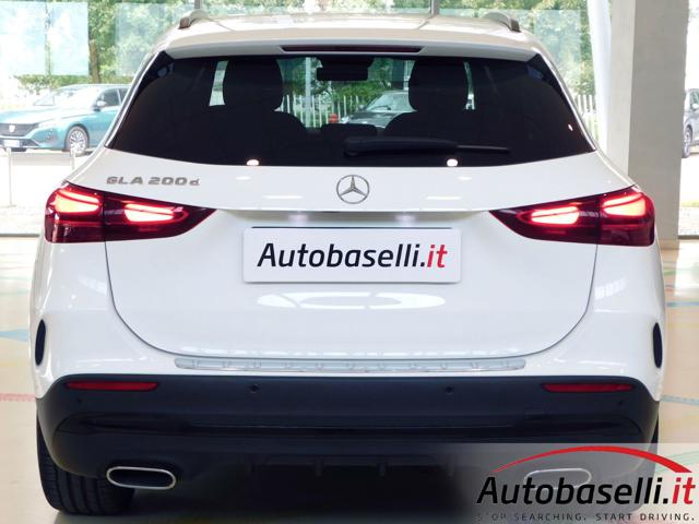 MERCEDES-BENZ GLA 200 usata, con Cronologia tagliandi