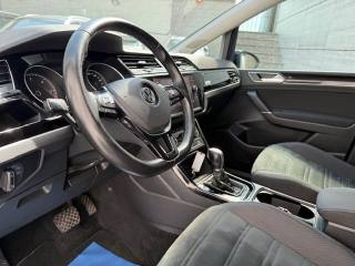 VOLKSWAGEN Touran usata, con Climatizzatore