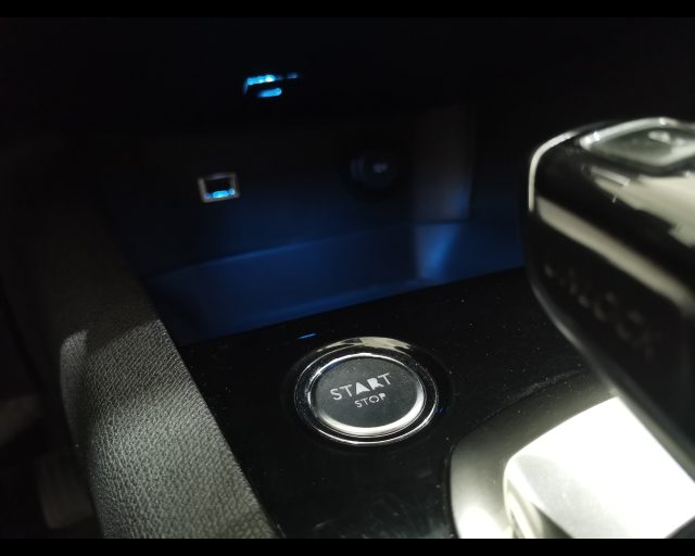 PEUGEOT 5008 usata, con Filtro antiparticolato