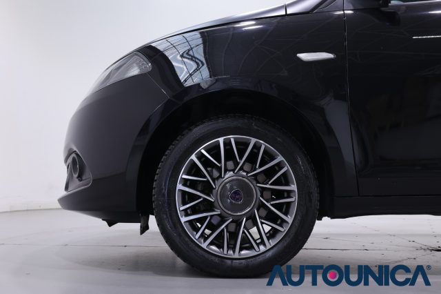 LANCIA Ypsilon usata, con Touch screen
