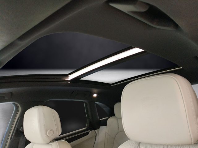 PORSCHE Macan usata 16