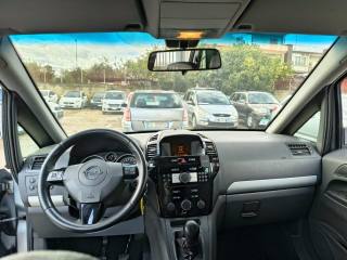 OPEL Zafira usata, con Climatizzatore