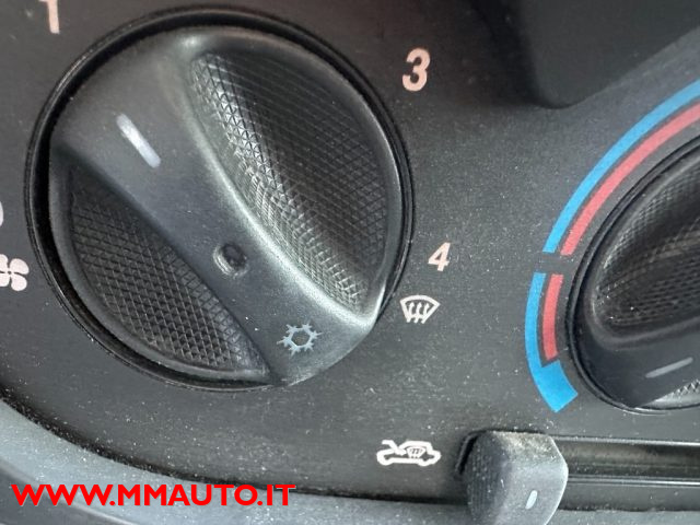 FIAT Doblo usata, con MP3