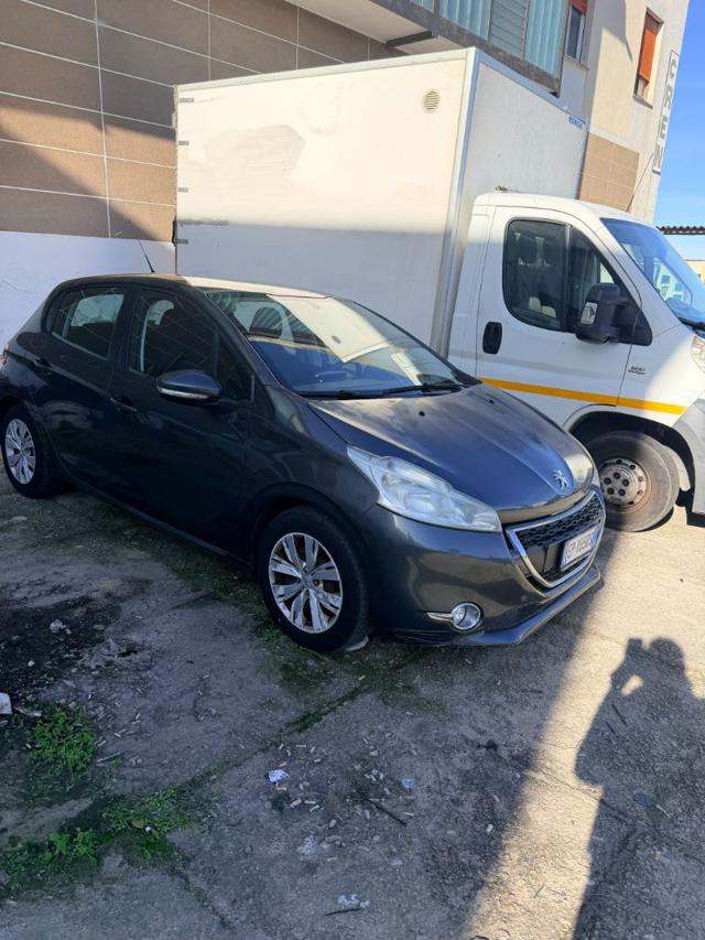 PEUGEOT 208 usata, con Airbag