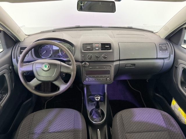 SKODA Roomster usata 12
