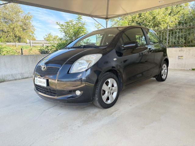 TOYOTA Yaris usata, con ABS