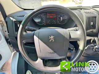 PEUGEOT Boxer usata, con Servosterzo
