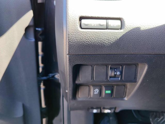 NISSAN Qashqai usata, con Boardcomputer