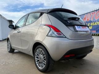 LANCIA Ypsilon usata, con ESP