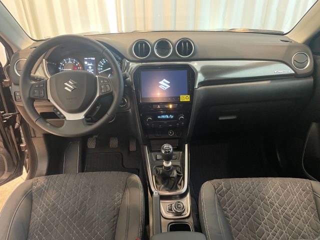 SUZUKI Vitara usata, con Autoradio