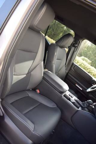 TOYOTA Land Cruiser usata, con Fendinebbia