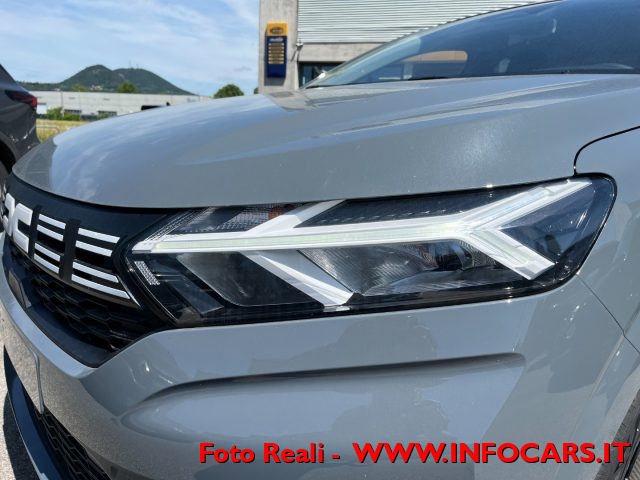 DACIA Sandero usata, con Touch screen