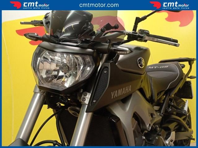 YAMAHA MT-09 usata 5