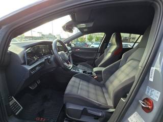 VOLKSWAGEN Golf usata, con Autoradio