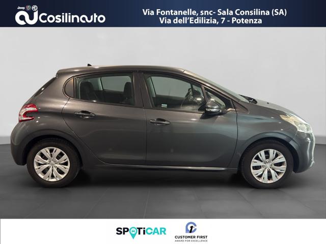 PEUGEOT 208 usata, con Autoradio